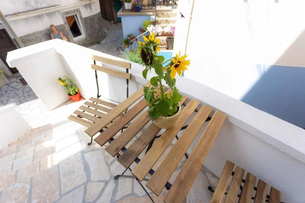 Holiday Home In Vrbnik - Insel Krk 47398