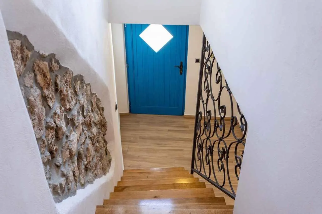 Holiday Home In Vrbnik - Insel Krk 47398 Vrbnik (Primorje-Gorski Kotar)